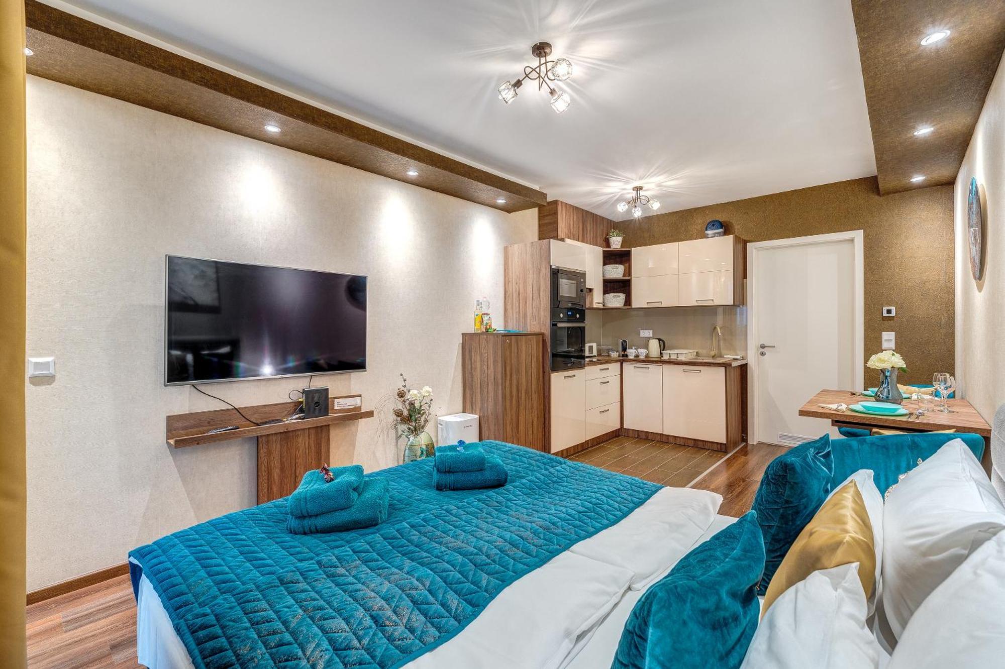 Apartment Magic Garden In Downtown Budapest
